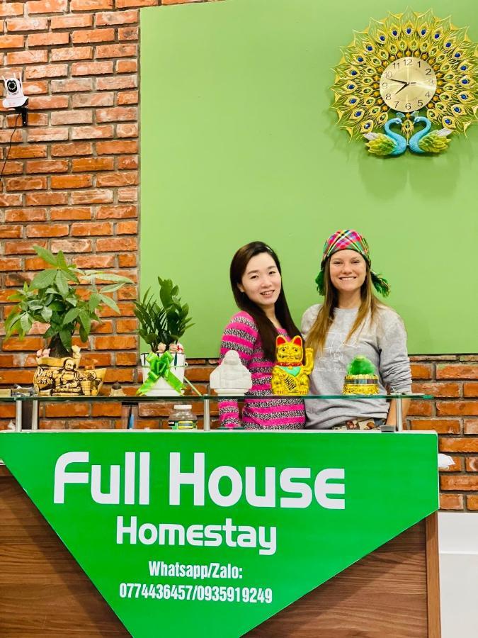 Full House Homestay Hué Eksteriør billede
